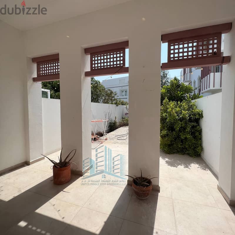 BEAUTIFUL & MODERN 3 BR TOWNHOUSE AVAILABLE FOR SALE IN AL MOUJ 7