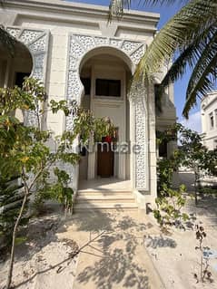 Luxurious villa in Salalah +Permanent residencyفيلا(تملك حر) في‌صلالة 0