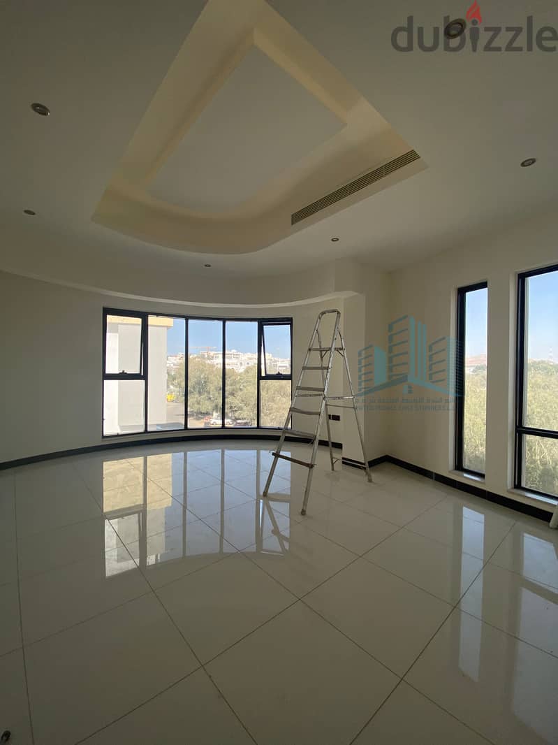 *ONE MONTH FREE*! Beautiful 2 BR Apartment in Qurum 2