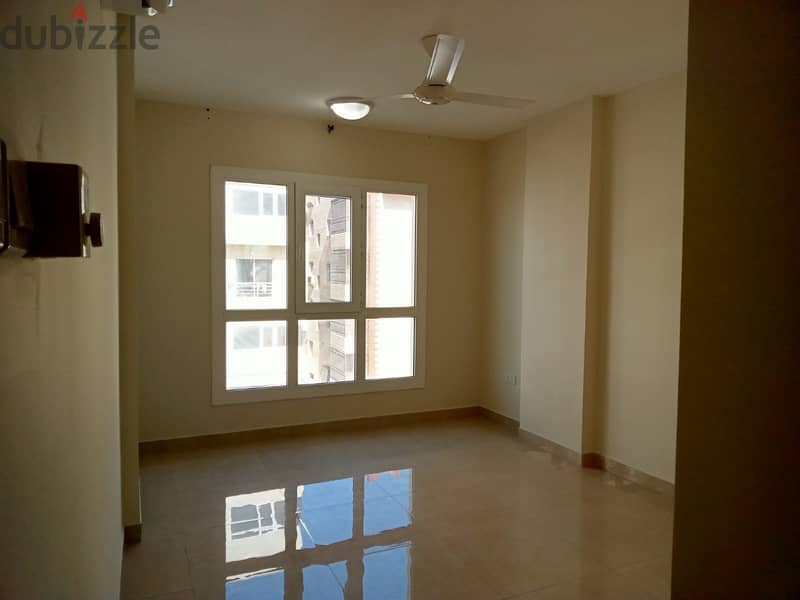 شقه للايجار 2غرفه في منطقه بوشر شارع المها وخلف فندق روزانا 1