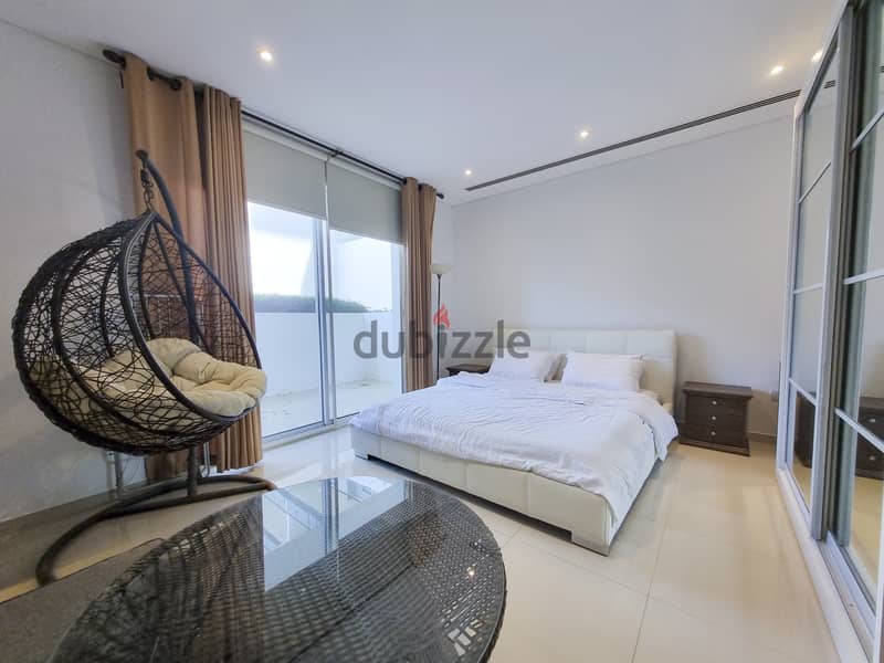 Beautiful 2BHK Marina View Apartment FOR SALE in Al Mouj PPA81 5