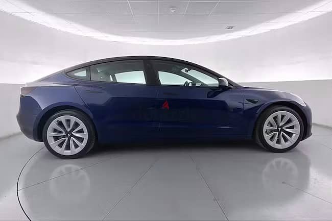 2024 Tesla GCC Model 3 New Zero Km Full Warranty With Charger 2