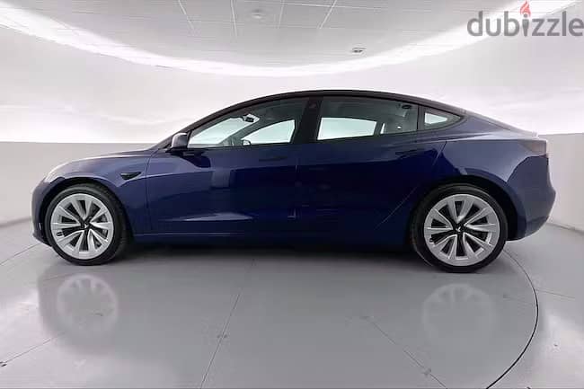 2024 Tesla GCC Model 3 New Zero Km Full Warranty With Charger 3