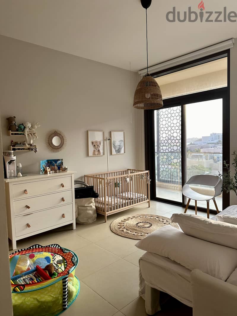 Premium 2 bedroom sea view apartment in Muscat Bay 12