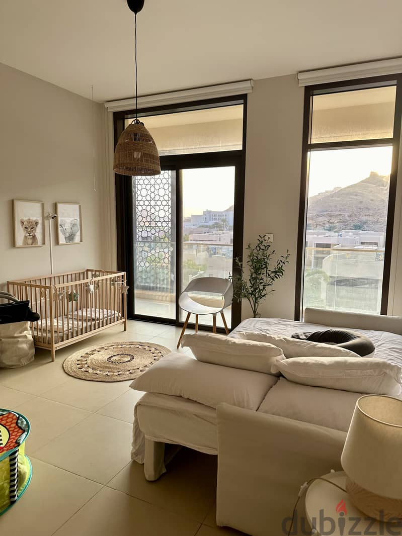 Premium 2 bedroom sea view apartment in Muscat Bay 14