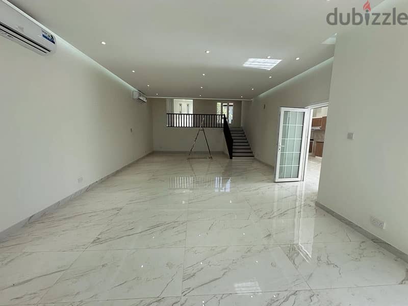 lovely 3+1 villa for rent in qurum height 2