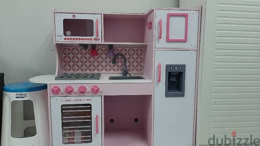 original Melissa and doug kitchen rarely used