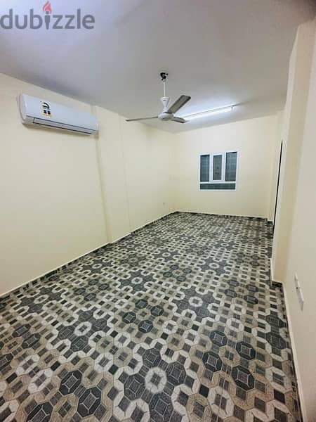 2 Bhk Flat for rent in Hamriya, 3