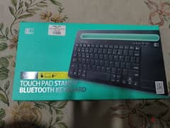HZ Bluetooth keyboard and touchpad