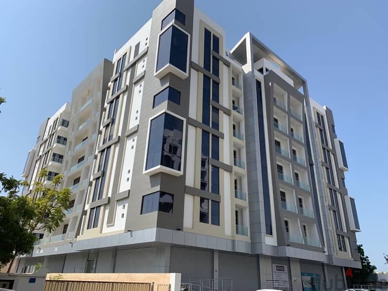 luxury 2 bhk + maidroom in MQ very clean 0