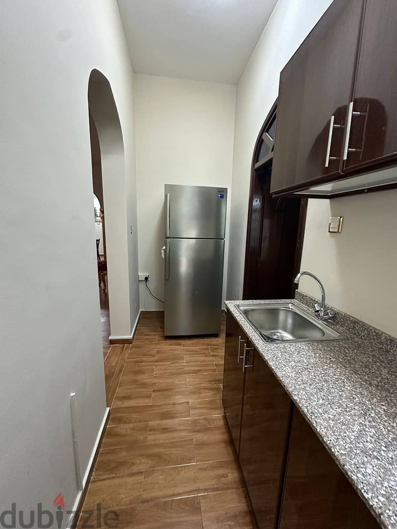 Apartment's and studios for rent in Al Ghubrah close to all services a 4