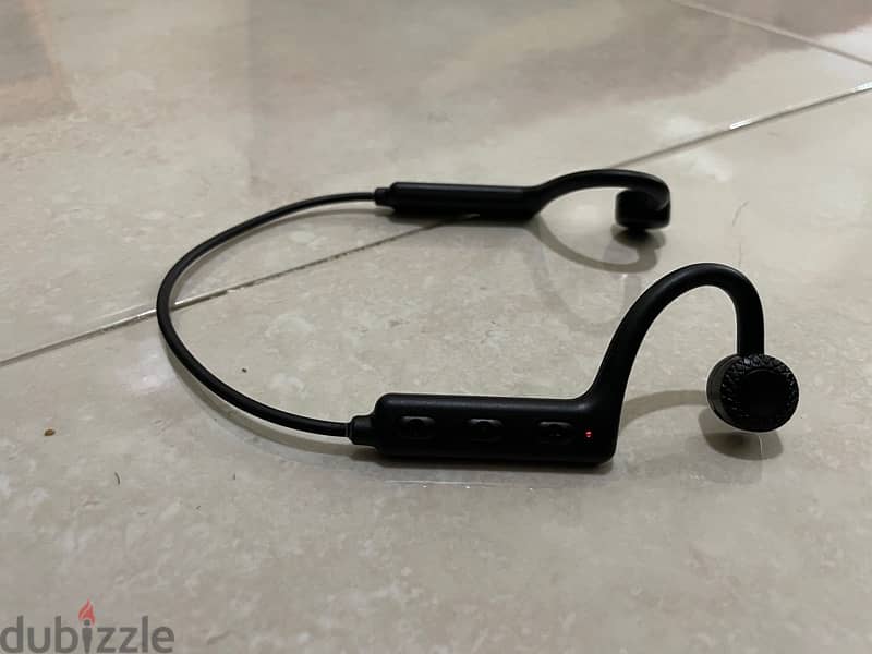 wireless Bluetooth headphones urgent sale 2