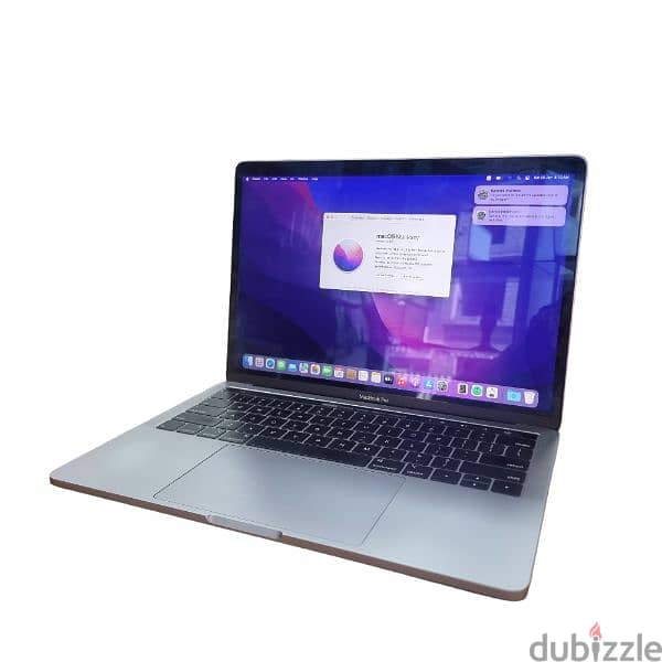 MacBook Pro 2019 with touch bar, in Excellent condition 4