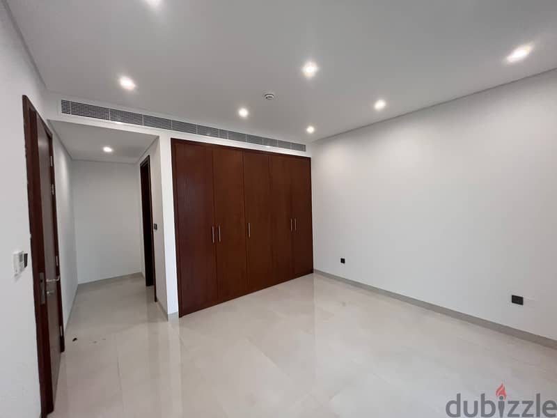 3 BR Spacious Apartment in Lagoon Residences for Rent 3