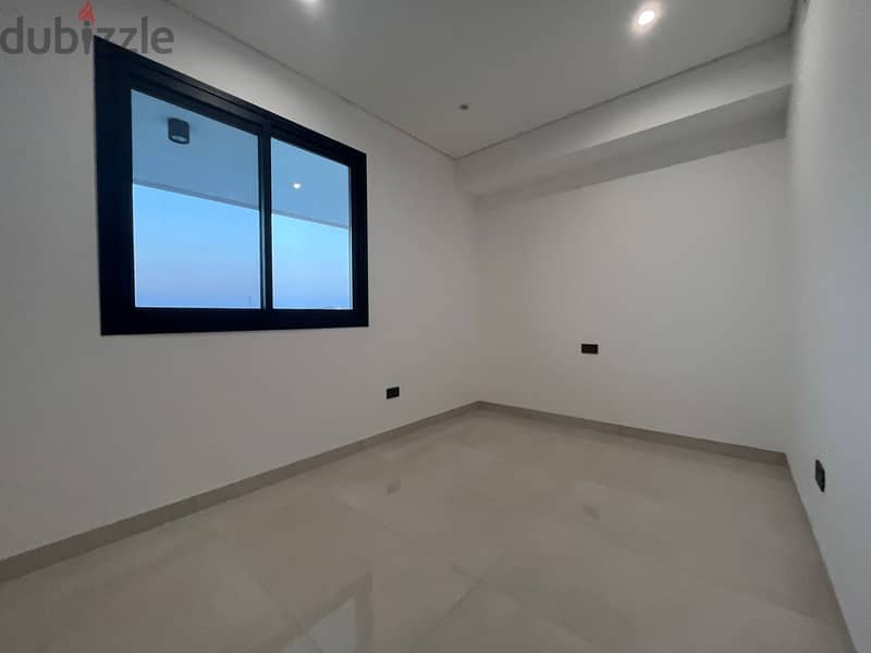 3 BR Spacious Apartment in Lagoon Residences for Rent 6
