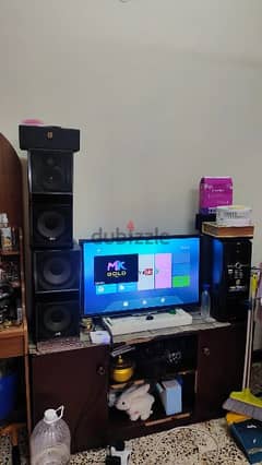 set sound system with midea com mike android box  contact me 94518981