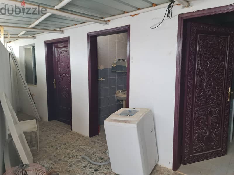 Shati Al Qurm Single bedroom annex with 1 Kitchen, 1 Bathroom 0