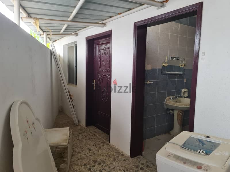 Shati Al Qurm Single bedroom annex with 1 Kitchen, 1 Bathroom 4
