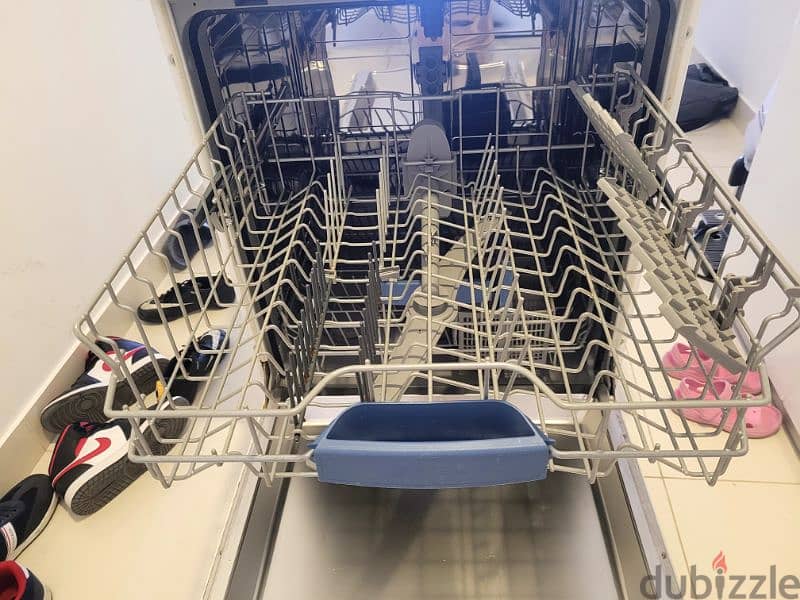 Used Dishwasher Bosch 14 places 4