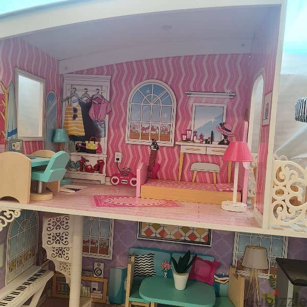 3 levels doll house 6