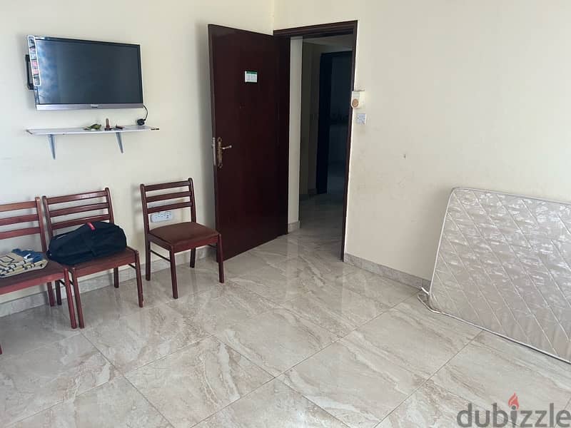 Executive room for rent avaible from 01-06-2024 1