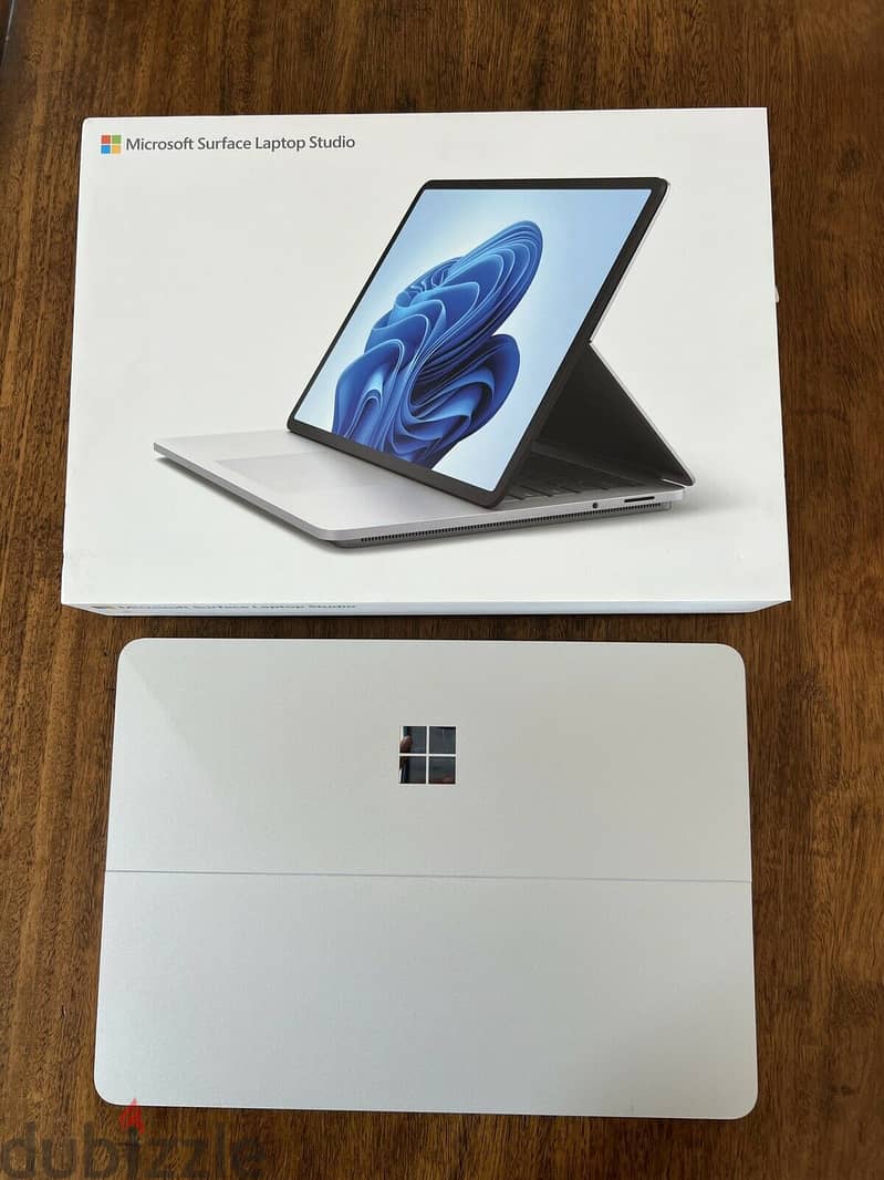 Microsoft Surface Studio – 14.4” – Intel Core i7 - 32GB - 3050 - 2TB 1