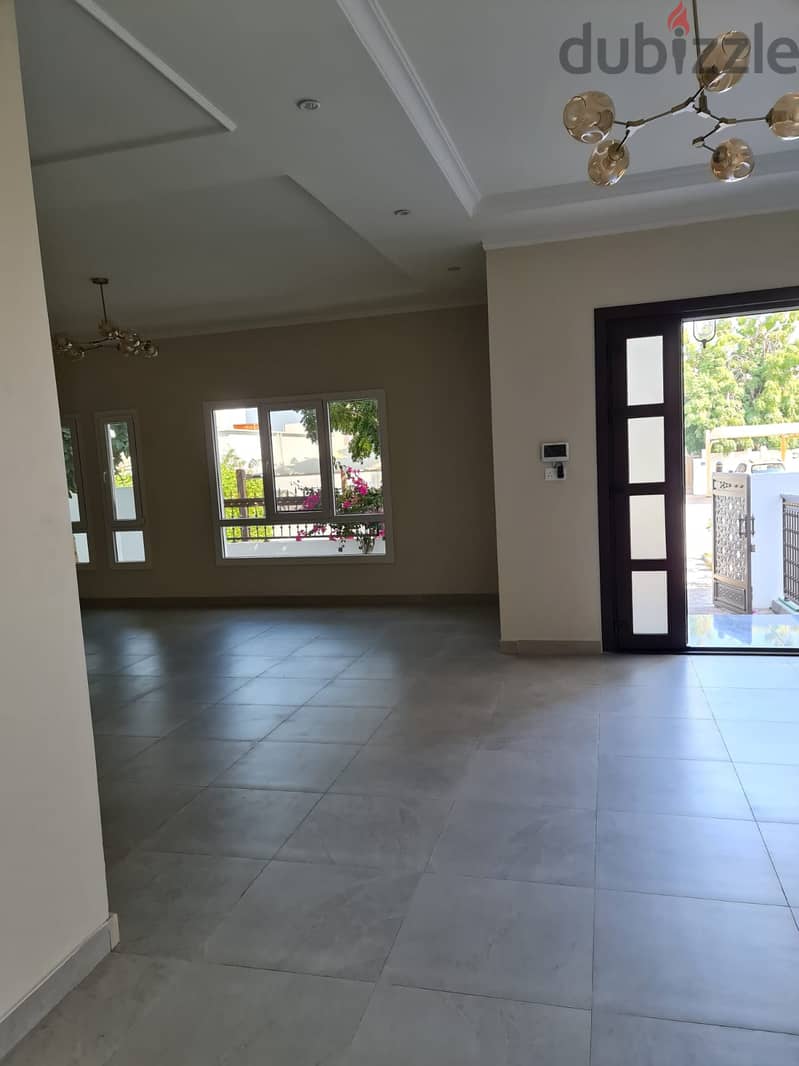 4 Bedroom Villa, 5 minutes’ walk to Seeb City Center Mall, Al Mawaleh 5