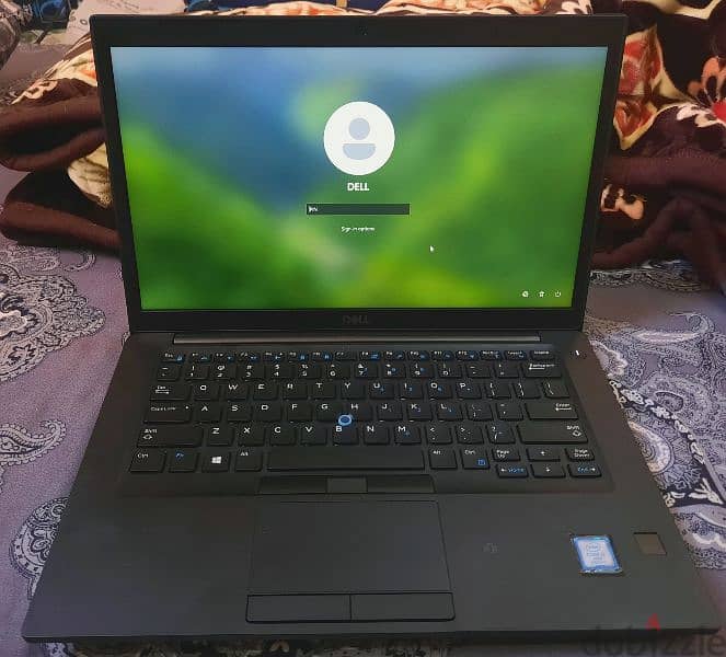 dell latitude 7490 i7 8th gen 8gb ram 256gb ssd 1