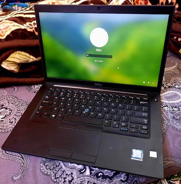 dell latitude 7490 i7 8th gen 8gb ram 256gb ssd 3