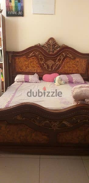 bed for urgent sale 2