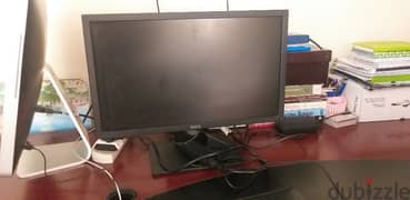 monitor for urgent sale!!