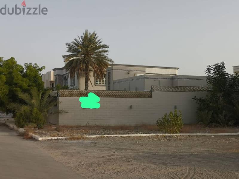 A nice 3+1 BHK big villa for sale in Al-Khoud near (Ash Shabab) Street 1