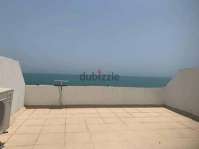 amazing villa facing the beach for rent in alhail north 12