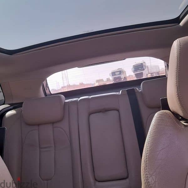 Range Rover Evogue  2013 NO 1  best price in Oman 7