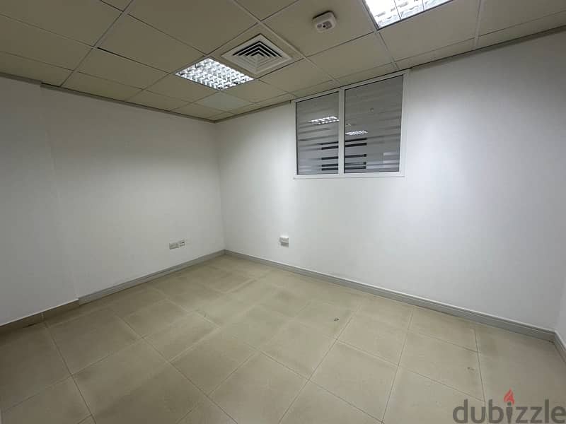 amazing office for rent in qourum 3