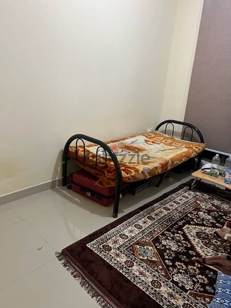 bed space available 0