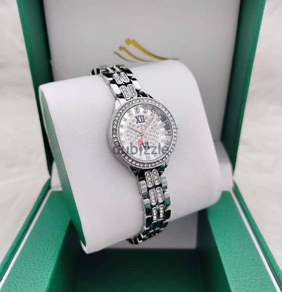 ladies stone watch offer price 18