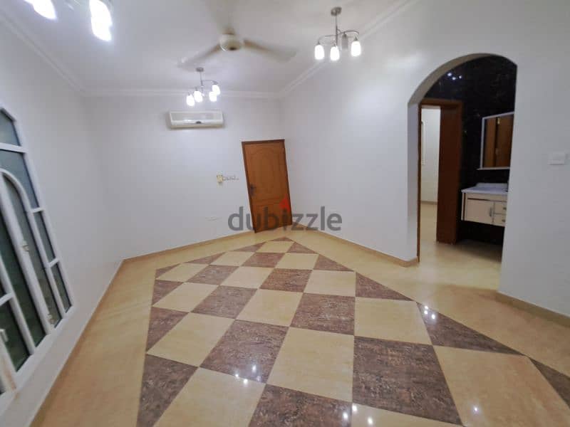 spacious  flat near Sultsn Centre 12