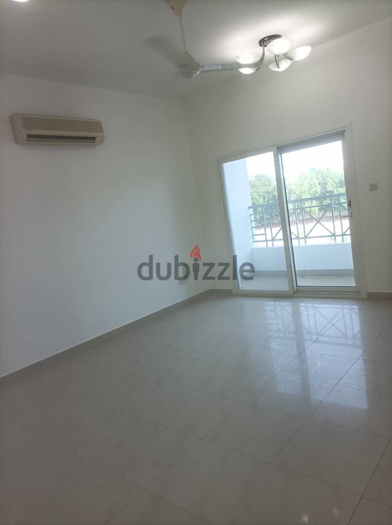 Spacious 2BHK for rent in Boulevard Bareeq Al Shatti for Familes 3