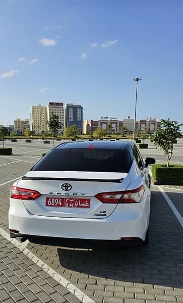 TOYOTA CAMRY HYBRID 2019 call or whts app 78078746 urgent need to sale 1