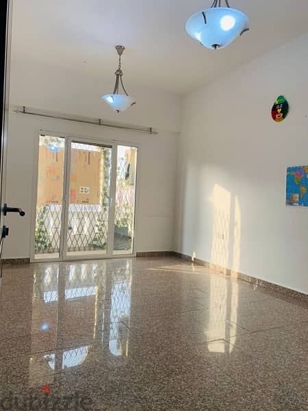 2 bhk flat for rent in bawsher near mall of oman 3