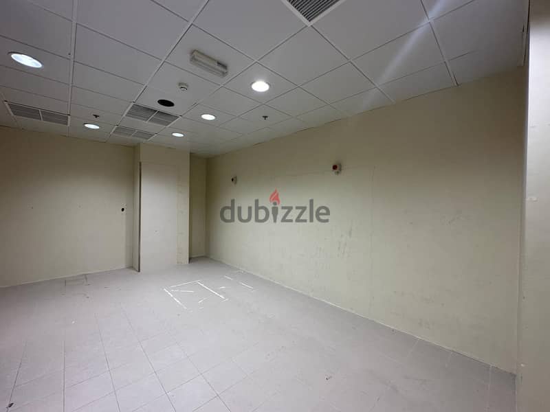 1005 SQM Spacious Retail Shop for Rent 5