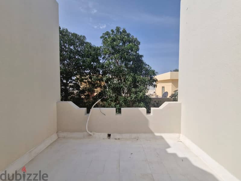 4 BR Elegant Villa for Sale in Ghubrah 6