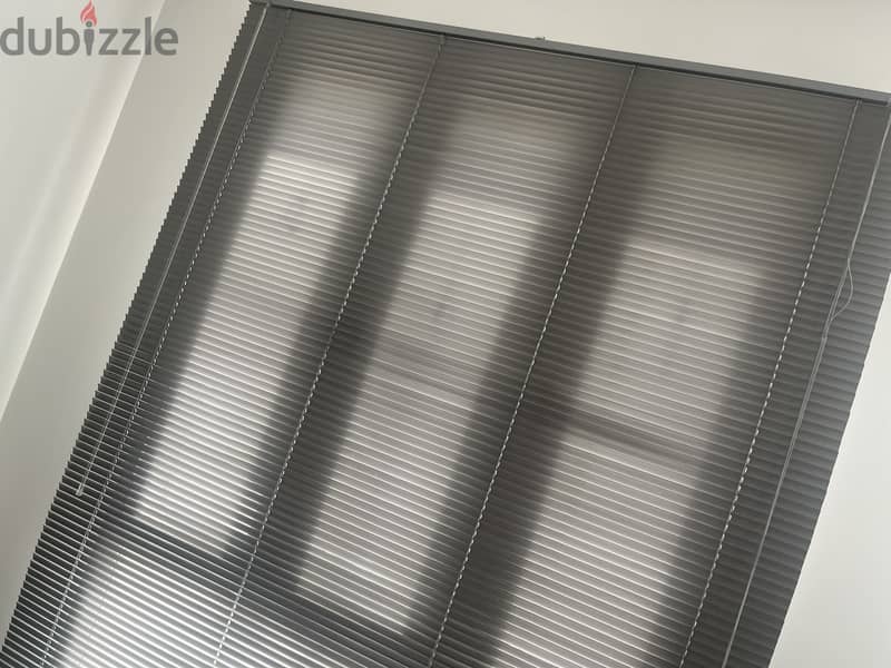 window blinds in 3 sizes 2
