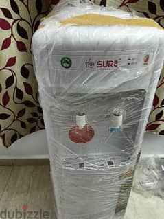 Water Dispenser Excellent Condition Hot and Cold