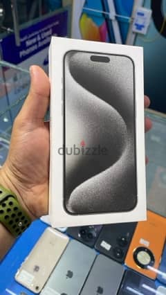 iPhone 15pro 256GB 1year Apple Waranty  Silver ,Natural Titanium 0