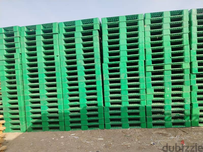 PALLETS USED FOR SALE, HEVY DUTY 4