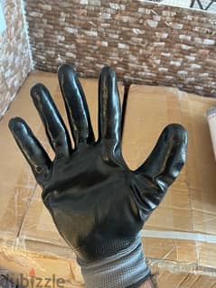Industrial Gloves pair 0.400 baisa 0