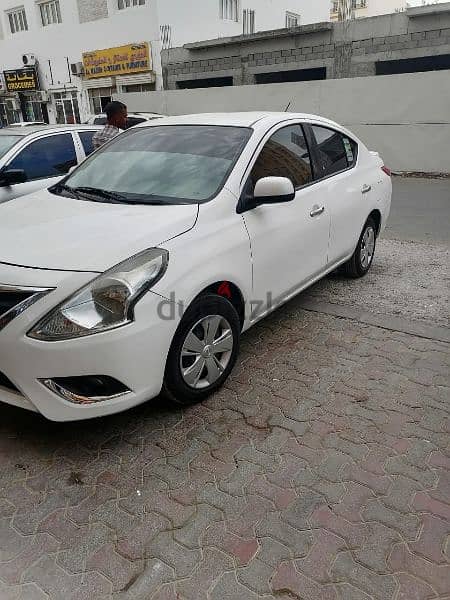 Nissan sunny in excellent condition done only 50000km 2