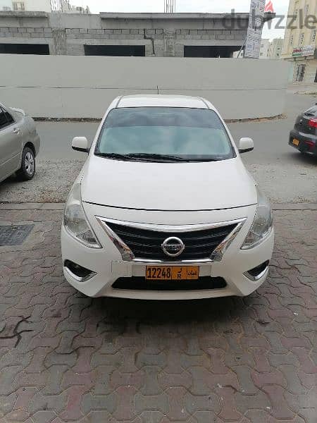 Nissan sunny in excellent condition done only 50000km 4